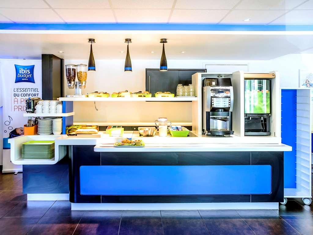Ibis Budget Valenciennes Petite Forêt Съоръжения снимка