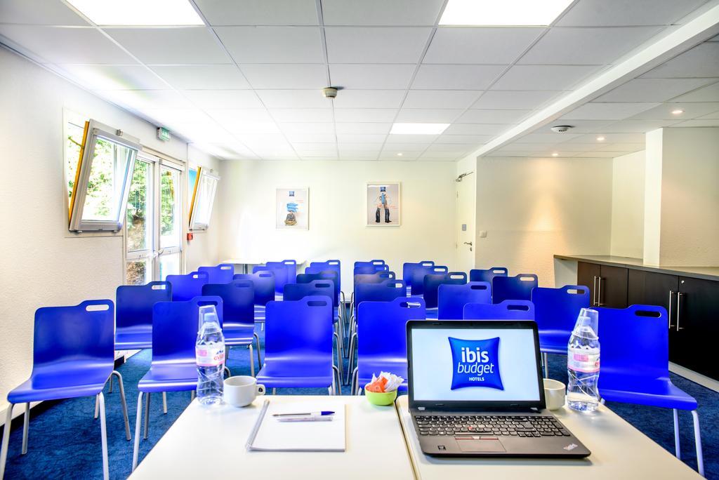 Ibis Budget Valenciennes Petite Forêt Екстериор снимка
